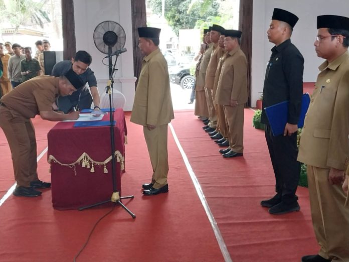 Bupati Deli Serdang Lantik 326 Kepala Sekolah dan Pengawas