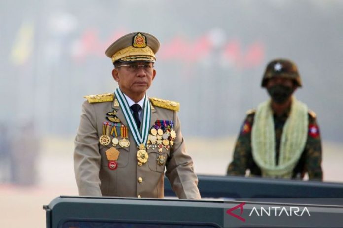 Sejumlah Perusahaan Terdeteksi Terus Pasok Avtur untuk Junta Myanmar