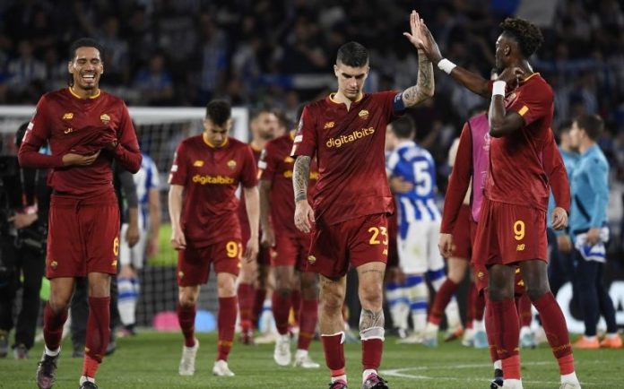 Tahan Imbang Real Sociedad, AS Roma Melaju ke Perempat Final