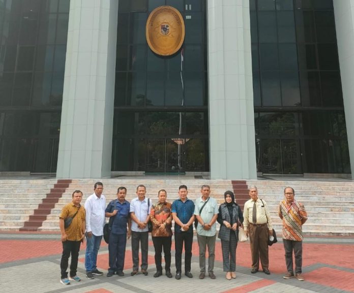 DPRD Siantar Resmi Serahkan Berkas Pemakzulan Wali Kota ke Mahkamah Agung