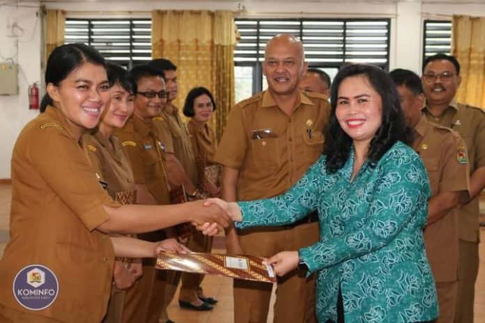 Launching Inovasi Daerah Kabupaten Karo Tahun 2023 di Aula Kantor Bupati Karo, Selasa (18/4/23). (f:ist/mistar)