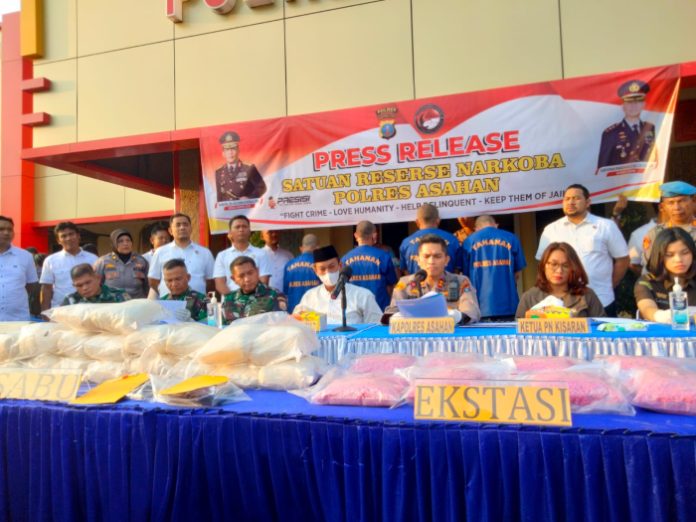 Polres Asahan Gagalkan Peredaran 20 Kg Sabu dan 40 Ribu Pil Ekstasi, Empat Tersangka Diamankan