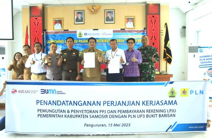 Bupati Samosir Launching Aplikasi Siadapari