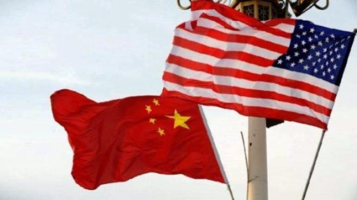 Bendera Amerika Serikat dan China
