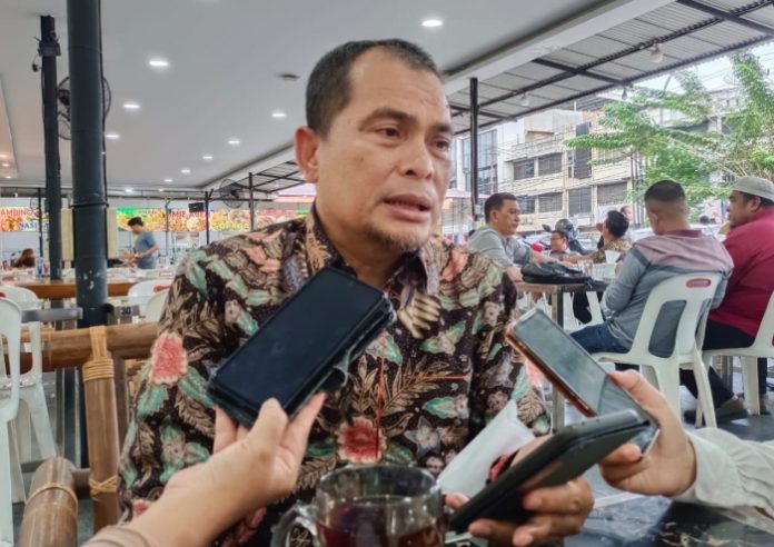 Kepala Dinas Kesehatan Provinsi Sumatera Utara (Sumut) dr Alwi Mujahit Hasibuan. (f:anita/mistar)