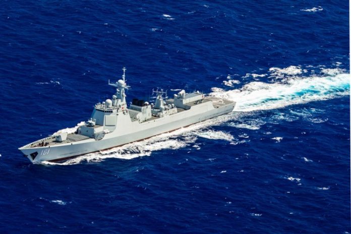 Penampakan Hohhot (Hull 161), kapal perusak kawal rudal milik Komando Armada Selatan Tentara Pembebasan Rakyat China (PLA), saat berpatroli di perairan Laut China Selatan pada Kamis (20/8/2020) pagi. (ANTARA/HO-ChinaMilitary/mii)