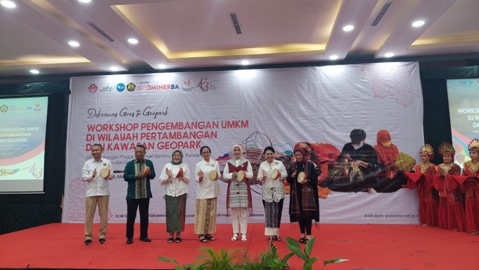 Kembangkan Produk Material Bamboo Dengan Teknik Coiling, Kementerian ESDM dan Dekranas Latih UMKM Sumut