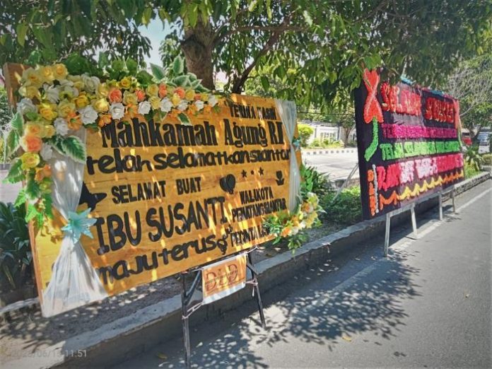 Papan Bunga