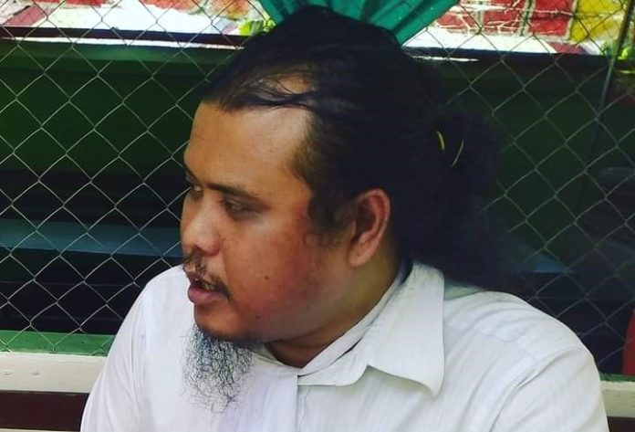 Advokat Parluhutan Banjarnahor.