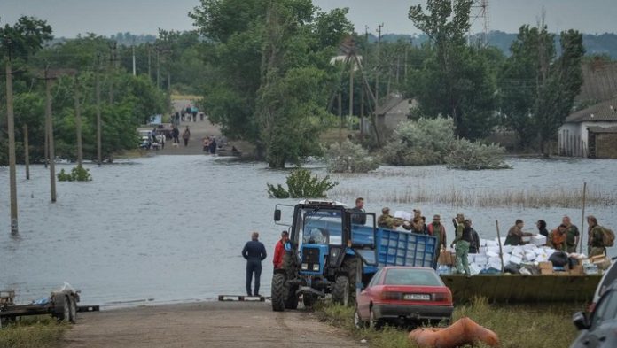 Ribuan warga sengsara akibat bendungan Nova Kakhovka dihancurkan (f;ist/mistar)