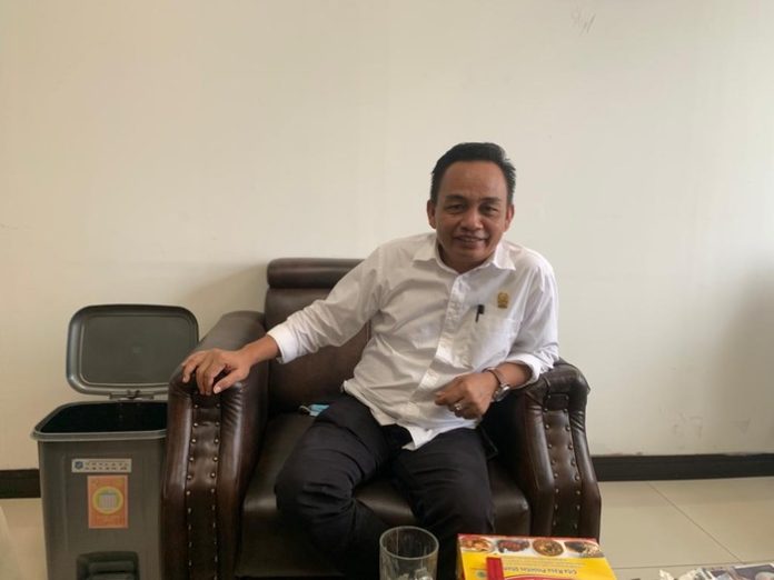 Ketua Komisi II DPRD Medan Sudari ST (f:rahmad/mistar)