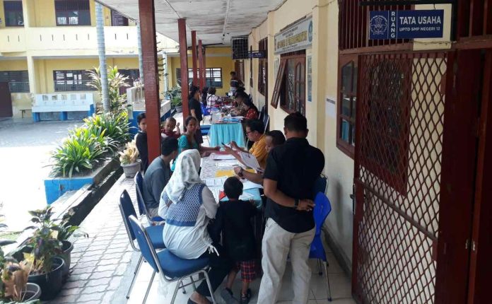 Upaya Orang Tua Menyiasati Anaknya Bersekolah di SMP Negeri Kota Pematang Siantar