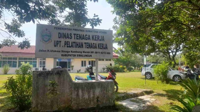 UPTD BLK Dinas Ketenagakerjaan Provinsi Sumatera Utara terletak di Simalungun.