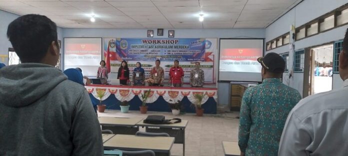 Acar workshop kurikulum Merdeka yang diberikan pengawas dari Dinas Pendidikan Provinsi Sumatera Utara (f;ist/mistar)