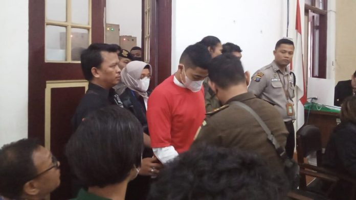 Aditiya Hasibuan saat menjalani sidang di Pengadilan Negeri (PN) Medan.