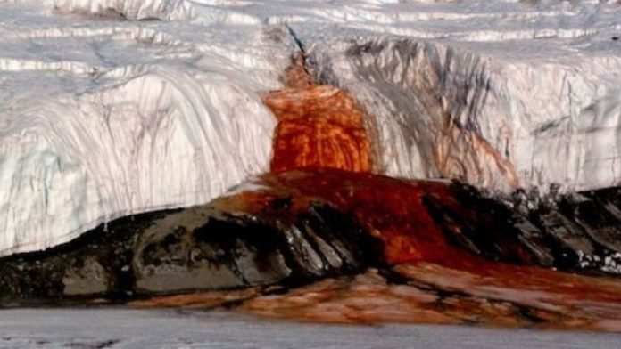 Setelah Lebih dari Satu Abad, Misteri Air Terjun Darah di Antartika Akhirnya Terpecahkan
