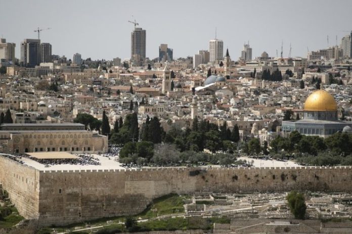 Masjid Al Aqsa Diserang oleh Pemukim Yahudi Sayap Kanan