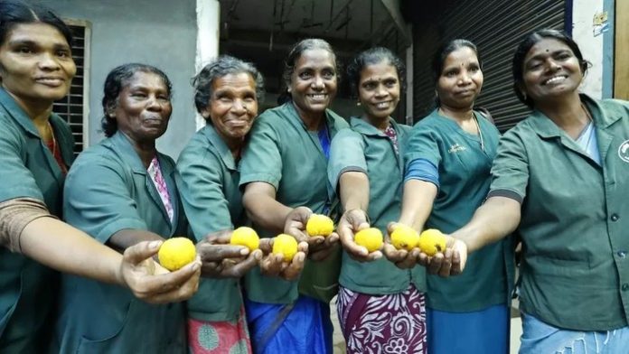 11 perempuan di india menang lotre miliaran rupiah.