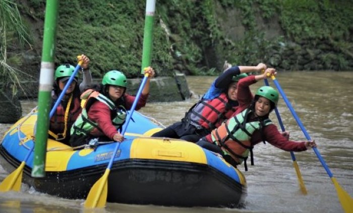 Arung Jeram sungai Babura