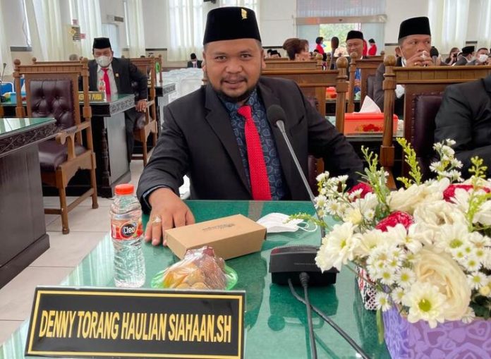 Ketua Komisi III dari Fraksi PDI Perjuangan, Denny Torang Siahaan (f:ist/mistar)