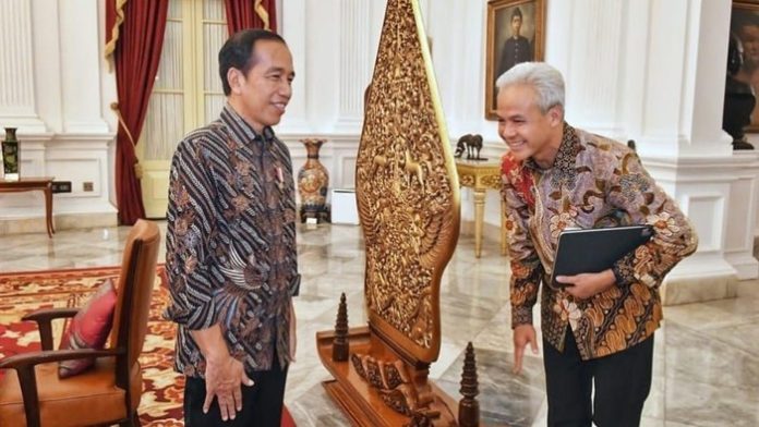 Jokowi dan Ganjar Pranowo.