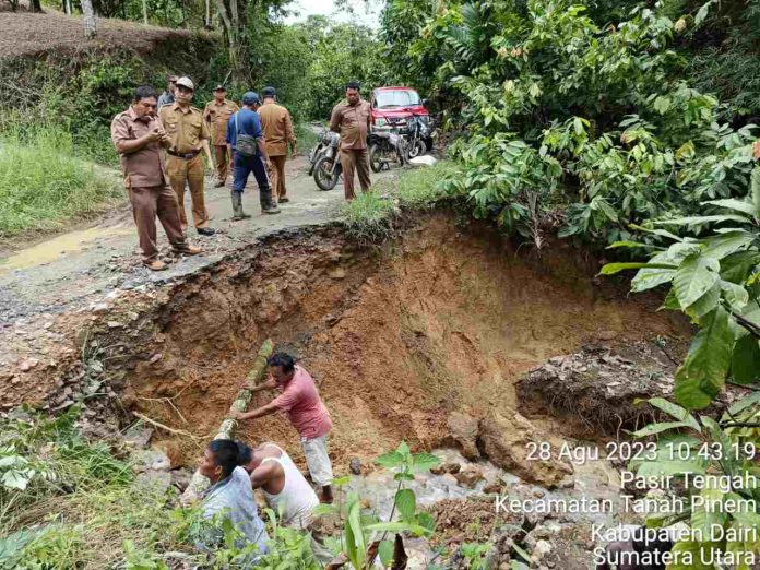 Pemkab Dairi Gerak Cepat Tangani Banjir Bandang di Desa Pamah