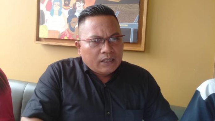 Doa Frihat Jon Saragih Kuasa Hukum warga yang terdampak kebocoran tangki BBM di Simalungun.