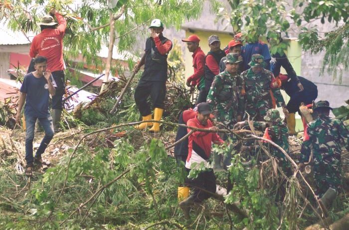 Kerja Bakti 