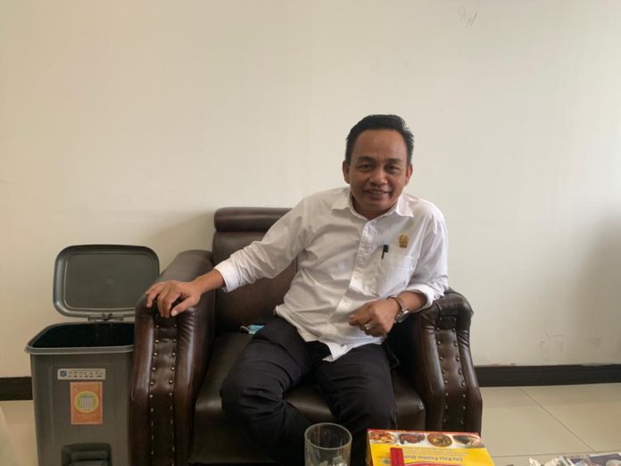 Ketua Komisi II DPRD Medan Sudari