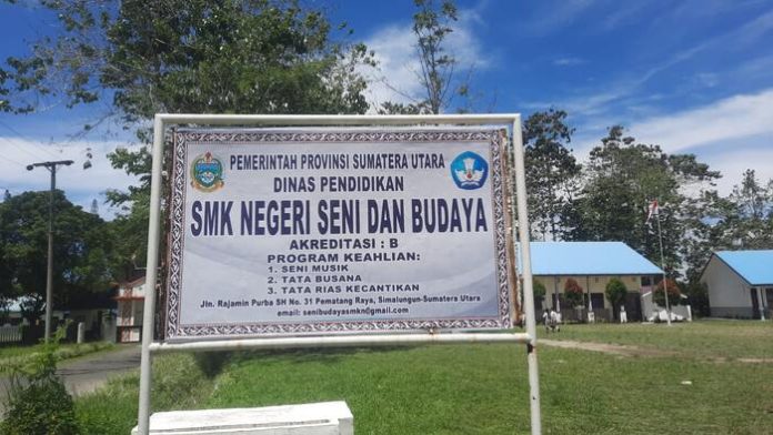 Sekolah SMK Negeri Seni dan Budaya di Kabupaten Simalungun.(f:indra/mistar)