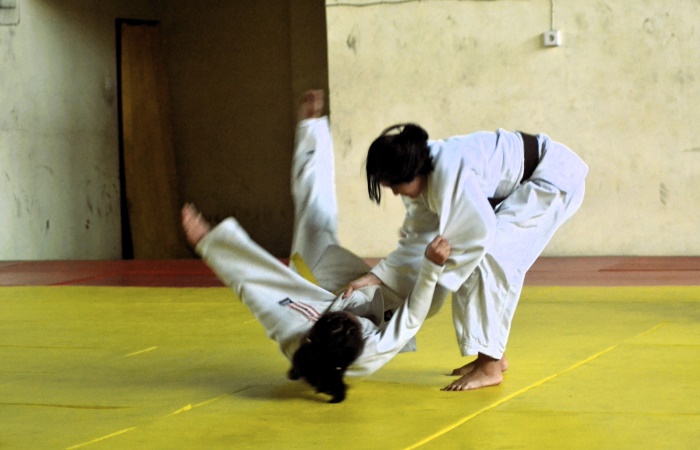 Pelatda Judo Membanting