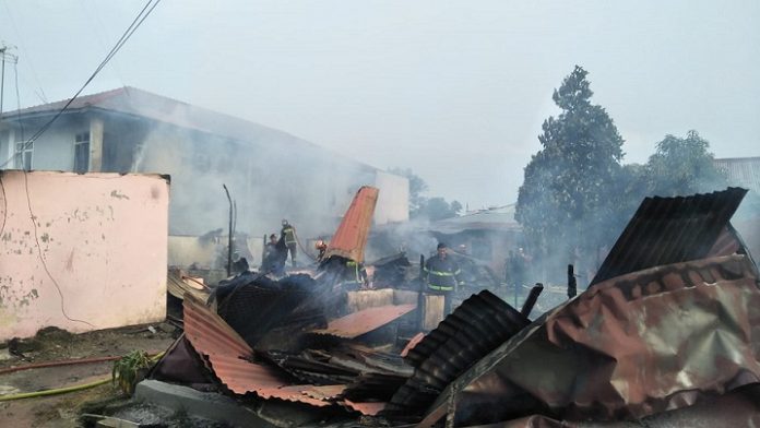 Kebakaran di Jalan Pembangunan, Kecamatan Medan Selayang pagi ini