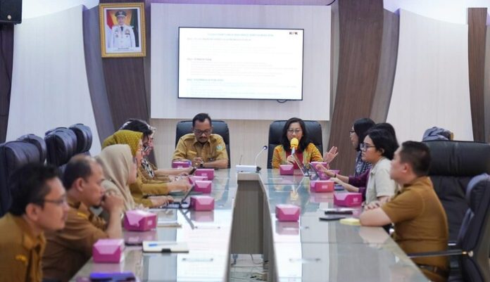 Kunjungan Tim Humas KPK RI di kantor Diskominfo Sumut, Jalan HM Said Medan. (f/ist/mistar)