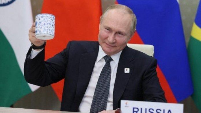 Putin Pertama Kali Berangkat ke Luar Negeri Sejak Menjadi Buronan ICC