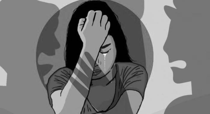 Ilustrasi perempuan menangis usai mengalami kekerasan (f:ist/mistar)
