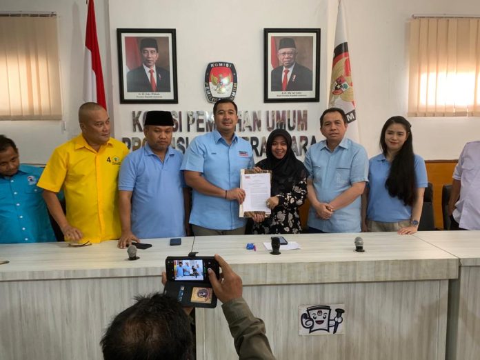 TKD Sumut Prabowo-Gibran saat mendaftar ke KPU Sumut