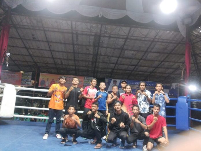 Atlet Pertina Batu Bara bersama official ke Kejurda Sumut di Pematang Siantar (f:ist/mistar)