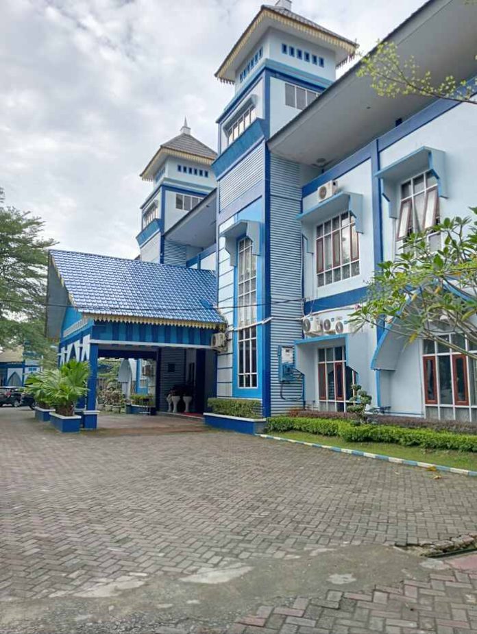 Kantor Dinas Pendidikan Kabupaten Deli Serdang (f;sembiring/mistar)