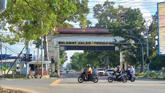 Jalanan Kota Medan. (f:Bobby/mistar)