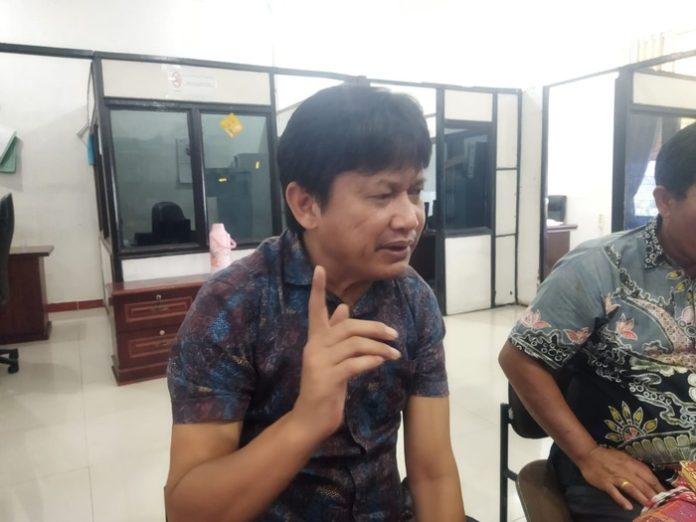 Kepala Dinas Ketahanan Pangan Kabupaten Toba, Sahat Manullang (f:ist/mistar)
