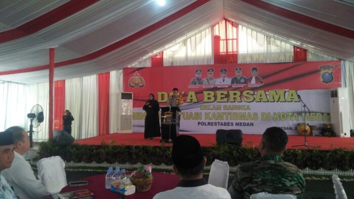 Kapolrestabes Medan, Kombes Pol Teddy Jhon Sahala Marbun saat memberikan kata sambutan. (F:Iqbal/Mistar)