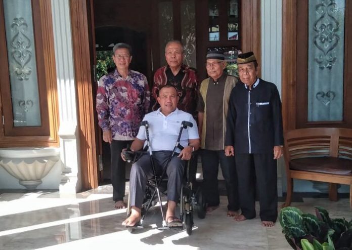 FKUB Sibolga saat berkunjung ke rumah Wali Kota Sibolga, Jamaluddin Pohan, Senin (12/2/24) (f;ist/mistar)