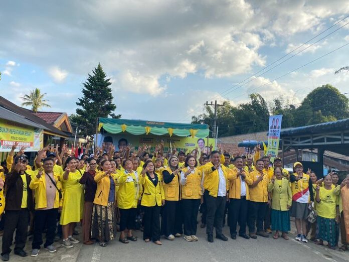 Pelantikan Pengurus PK dan PD Partai Golkar Pegagan Hilir, Dairi (f:ist/mistar)