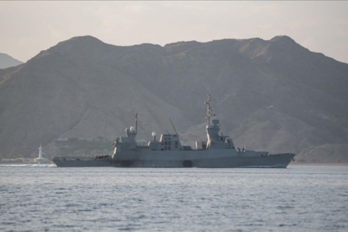 Kapal perang Israel setelah tentara Israel secara resmi mengumumkan pengerahan kapal rudal di Laut Merah (f:antara/mistar)