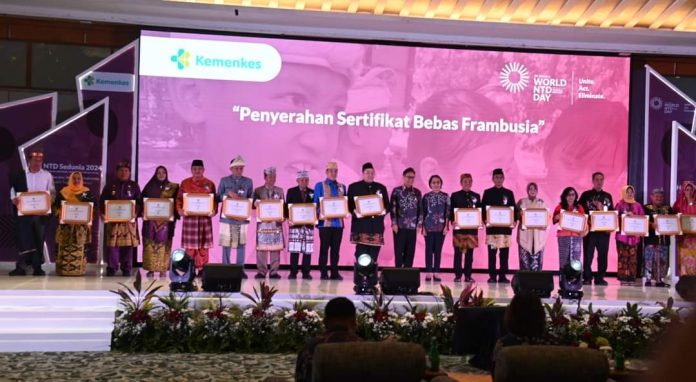 Penyerahan sertifikat bebas frambusia di Jakarta