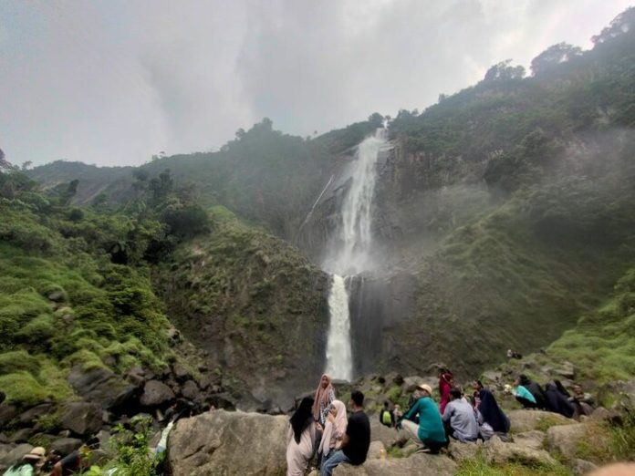 Air Terjun Ponot di Desa Tangga Kabupaten Asahan. (f:perdana/mistar)