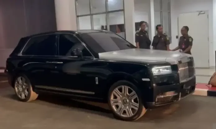 Jampidsus Kejaksaan Agung geledah rumah suami Sandra Dewi, sita dua mobil mewah (f:antara/mistar)
