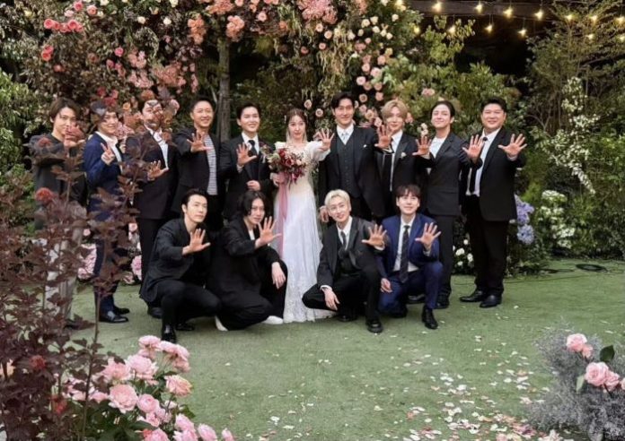 Super Junior hadir di pernikahan Ryeowook dan Ari