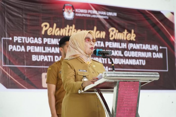 Plt Bupati Labuhanbatu memberikan bimbingan dan arahan kepada anggota Pantarlih