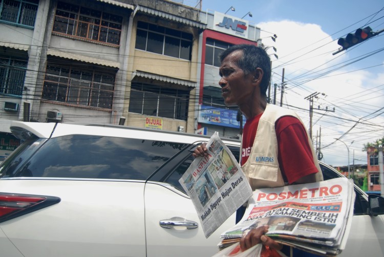 Salah seorang penjual koran di Medan